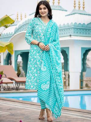 Ethnic Motifs Printed Regular Mirror Work Kurta with Trouser & Dupatta 6