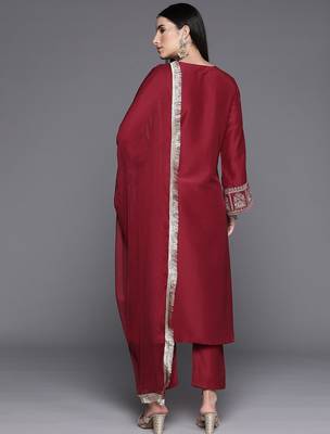 Ethnic Motifs Embroidered Regular Sequinned Kurta with Trousers & With Dupatta 6