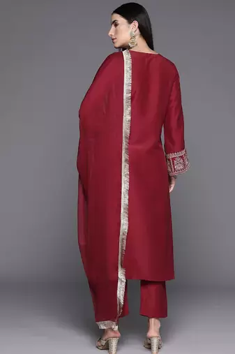 Ethnic Motifs Embroidered Regular Sequinned Kurta with Trousers & With Dupatta