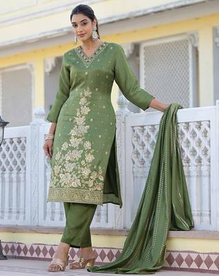 Floral Regular Pure Silk Kurta with Trouser & Dupatta 1