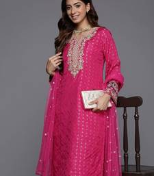 Ethnic Motifs Woven Design Sequinned Kurta with Trousers & Dupatta