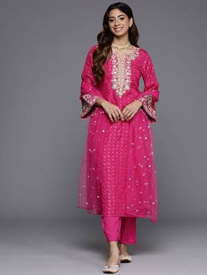 Ethnic Motifs Woven Design Sequinned Kurta with Trousers & Dupatta 1