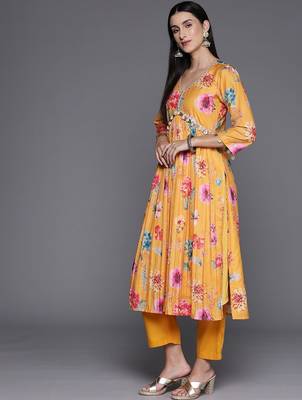 Floral Printed V-Neck Empire Anarkali Kurta with Trouser & Dupatta 5