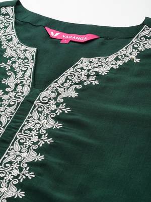 Women Floral Embroidered Regular Kurta with Trousers & With Dupatta 3