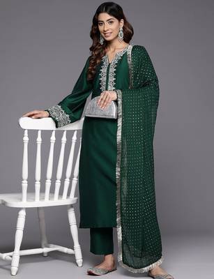 Women Floral Embroidered Regular Kurta with Trousers & With Dupatta 8