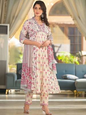 Floral Printed Empire Thread Work Pure Cotton Kurta with Trouser & Dupatta 3