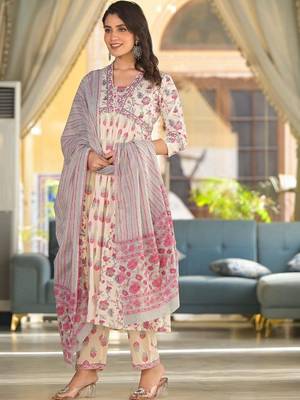 Floral Printed Empire Thread Work Pure Cotton Kurta with Trouser & Dupatta 4