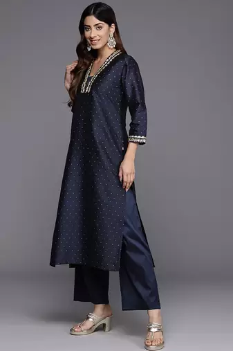 Sequinned Kurta with Trousers & Dupatta