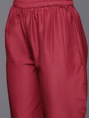 Floral Embroidered Zari Kurta with Trousers & Dupatta 4