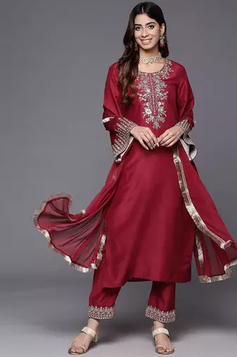 Floral Embroidered Zari Kurta with Trousers & Dupatta