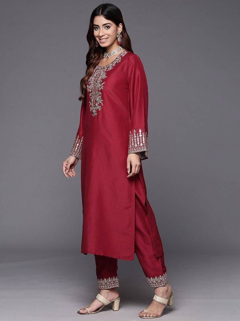 Floral Embroidered Zari Kurta with Trousers & Dupatta
