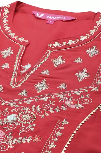 Women Floral Embroidered Regular Kurta with Trousers & With Dupatta