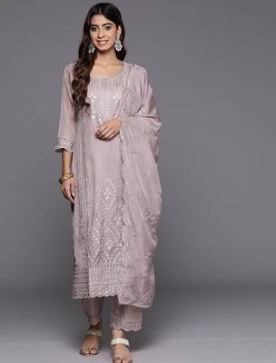 Women Floral Embroidered Regular Sequinned Kurta with Trousers & With Dupatta 1
