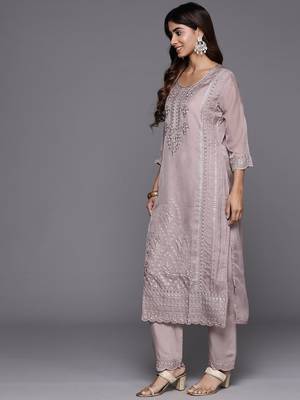 Women Floral Embroidered Regular Sequinned Kurta with Trousers & With Dupatta 6