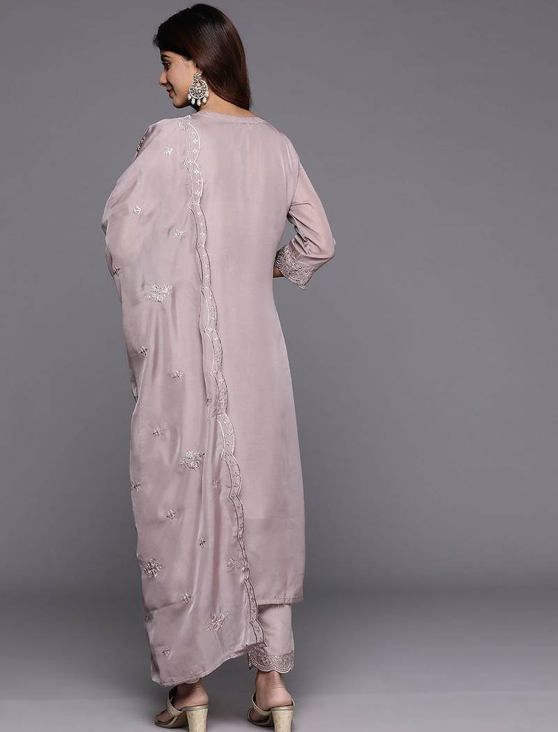 Women Floral Embroidered Regular Sequinned Kurta with Trousers & With Dupatta