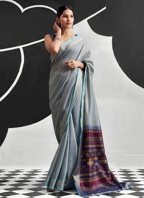 Gray soft modal cotton saree with woven pallu saree 1