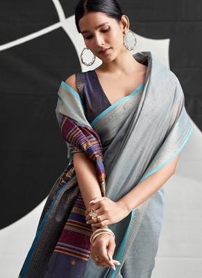 Gray soft modal cotton saree with woven pallu saree 4