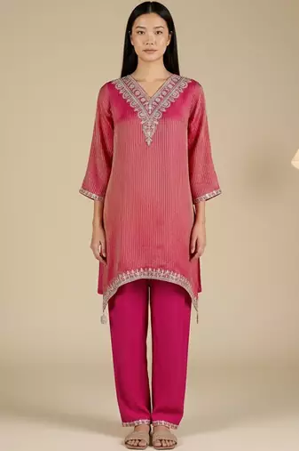 Women Ethnic motifs Embroidered Regular Kurta with Palazzos