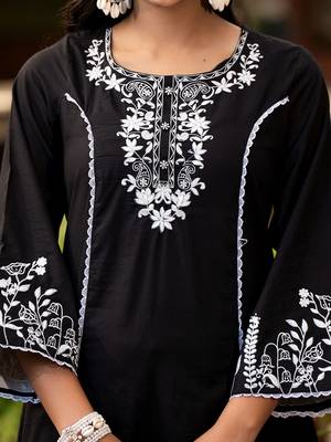 Ethnic Motif Thread Embroidered A-Line Kurta With Afghani Trouser & Dupatta 2