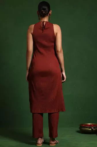 Halter Neck Kurta with Trouser