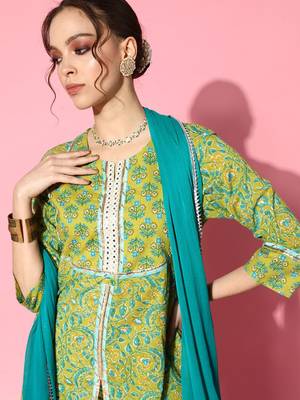 Women Green Floral Printed Mirror Work Pure Cotton Kurta with Palazzos & With Dupatta 2
