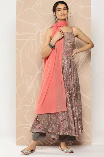 Floral Printed Kurta With Trousers & Dupatta