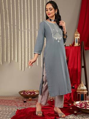 Floral Yoke Design Sequinned Kurta & Trousers With Dupatta 4
