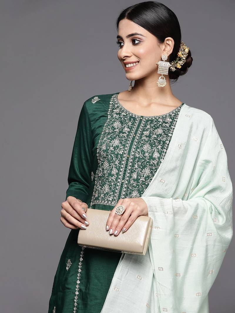 Women Green Ethnic Motifs Yoke Design Gotta Patti Pure Cotton Kurta with Trousers & With Dupatta