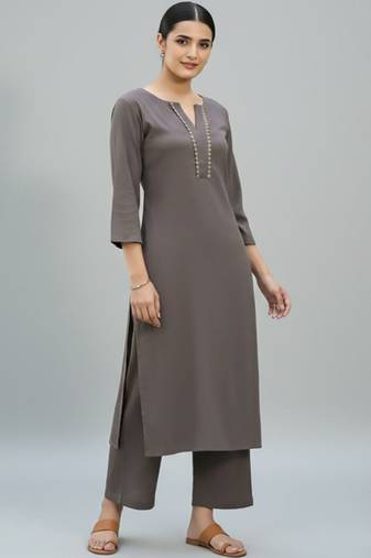 Women Regular Gotta Patti Silk Crepe Kurta with Trousers