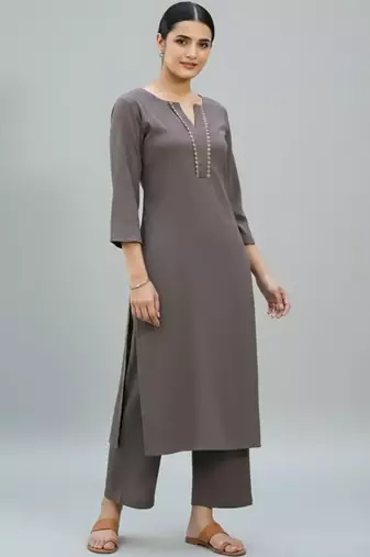 Women Regular Gotta Patti Silk Crepe Kurta with Trousers