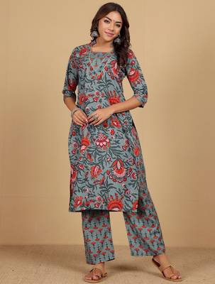 Women Floral Printed Mandarin Collar Kurta with Trousers & Dupatta 7