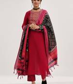 Ethnic Motifs Yoke Design Straight Kurta & Trousers With Dupatta
