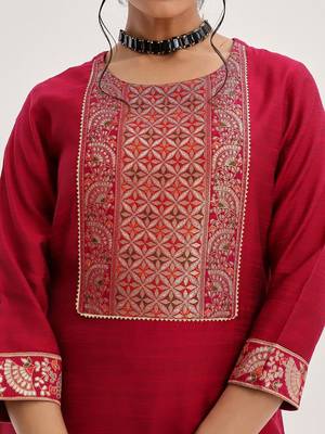 Ethnic Motifs Yoke Design Straight Kurta & Trousers With Dupatta 2