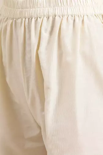 Women Peach-Coloured & Cream-Coloured Floral Printed Pleated Kurta With Trousers