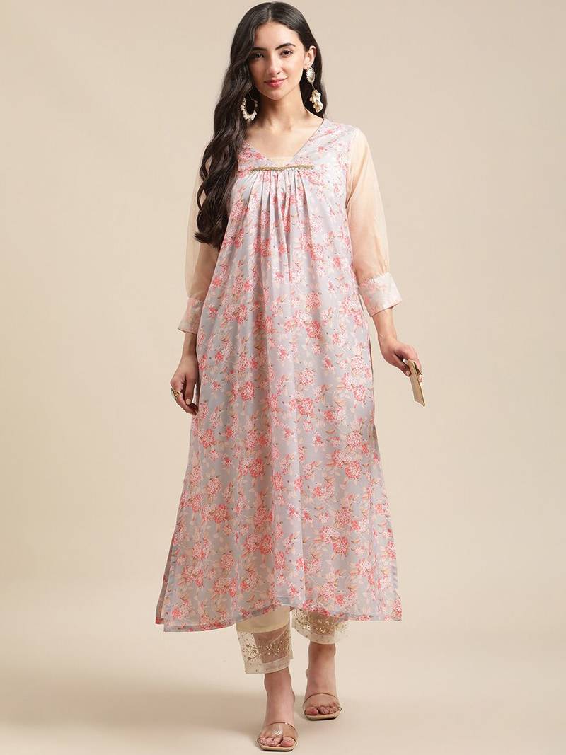 Women Peach-Coloured & Cream-Coloured Floral Printed Pleated Kurta With Trousers