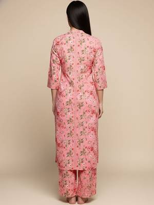 Women Floral Printed Straight Pure Cotton Kurta with Palazzos 4