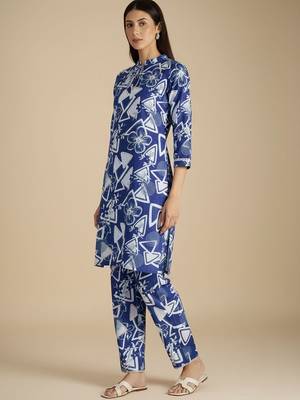 Women Floral Printed Kurta with Palazzo 4