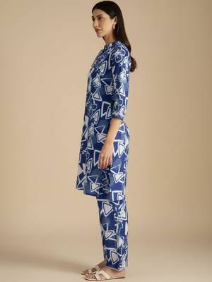 Women Floral Printed Kurta with Palazzo 6