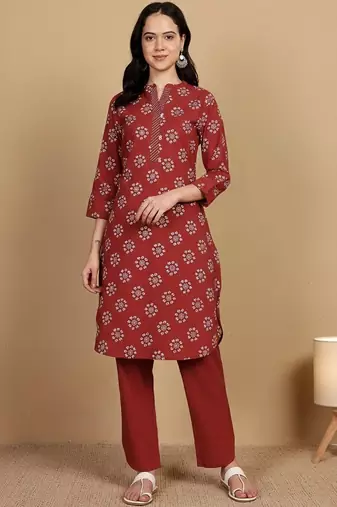 Women Cotton Blend Ethnic Motifs Printed Regular Kurta Set With Trousers