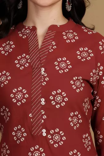 Women Cotton Blend Ethnic Motifs Printed Regular Kurta Set With Trousers