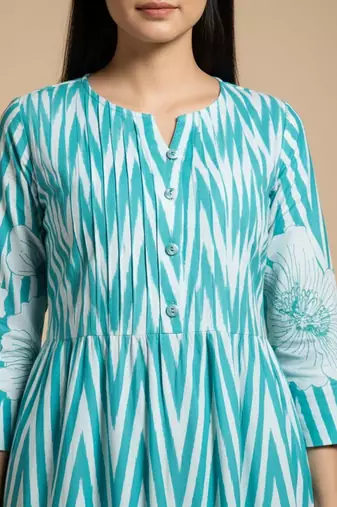 Women Striped Cotton Kurta with Trouser