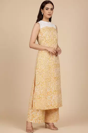 Women Floral Printed Kurta with Palazzo