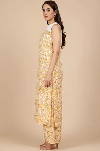 Women Floral Printed Kurta with Palazzo