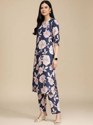 Floral Printed V-Neck Pure Cotton Straight Kurta With Trouser 2
