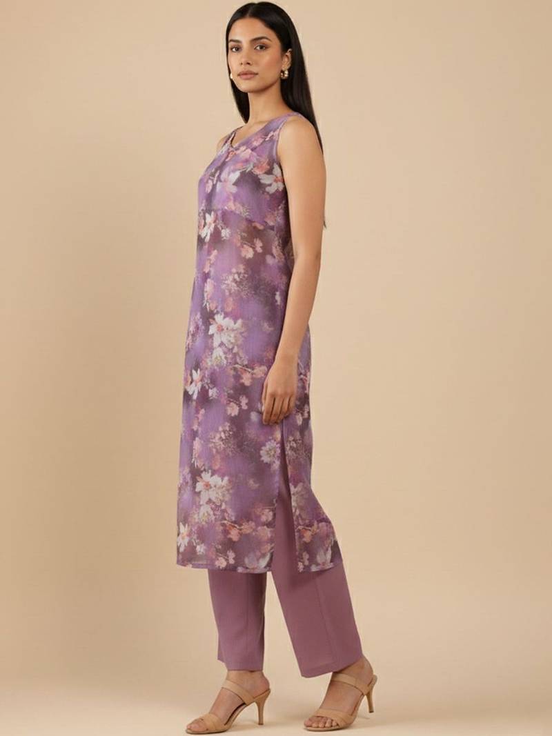Floral Printed V-Neck Empire Straight Kurta With Trouser