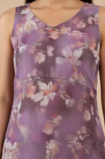 Floral Printed V-Neck Empire Straight Kurta With Trouser