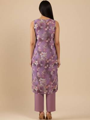 Floral Printed V-Neck Empire Straight Kurta With Trouser 6