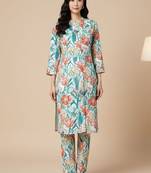 Women Floral Printed Regular Kurta with Trousers