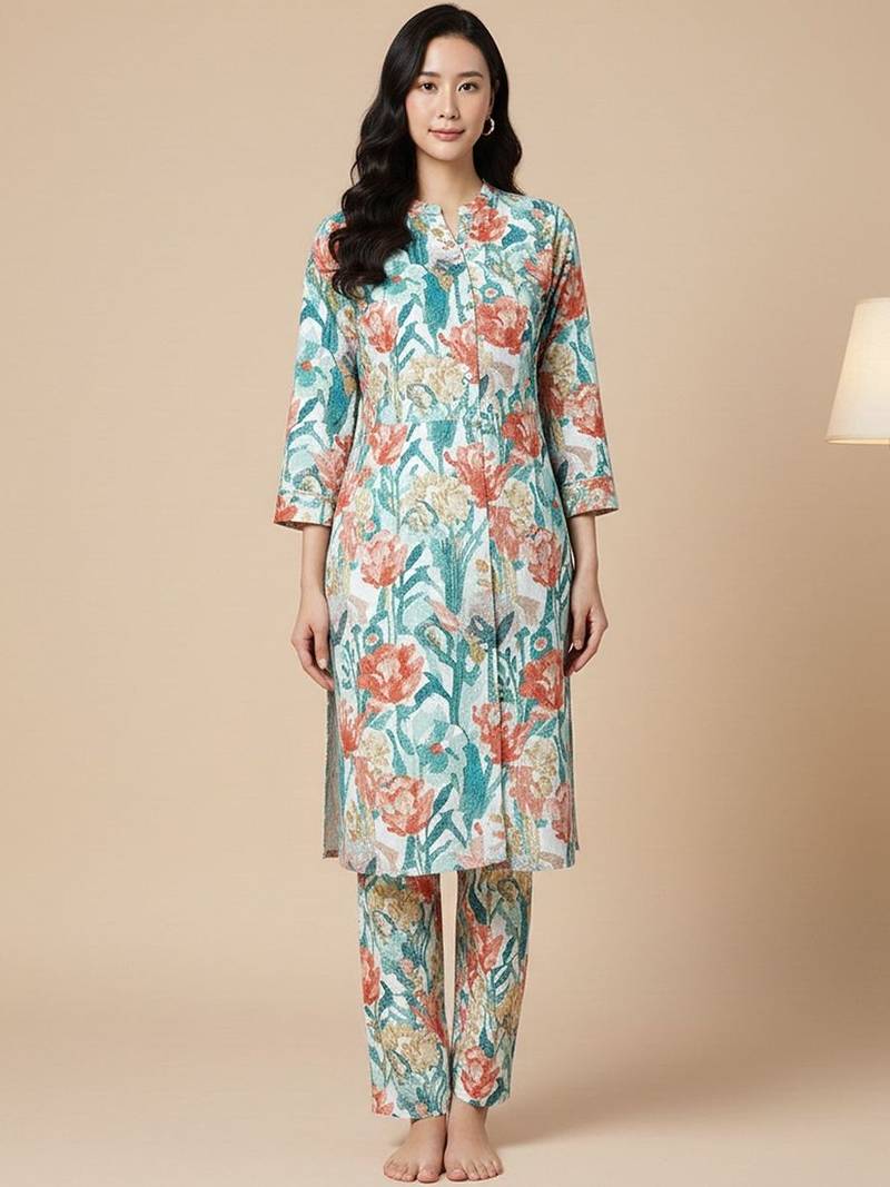 Women Floral Printed Regular Kurta with Trousers