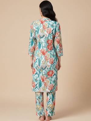 Women Floral Printed Regular Kurta with Trousers 2